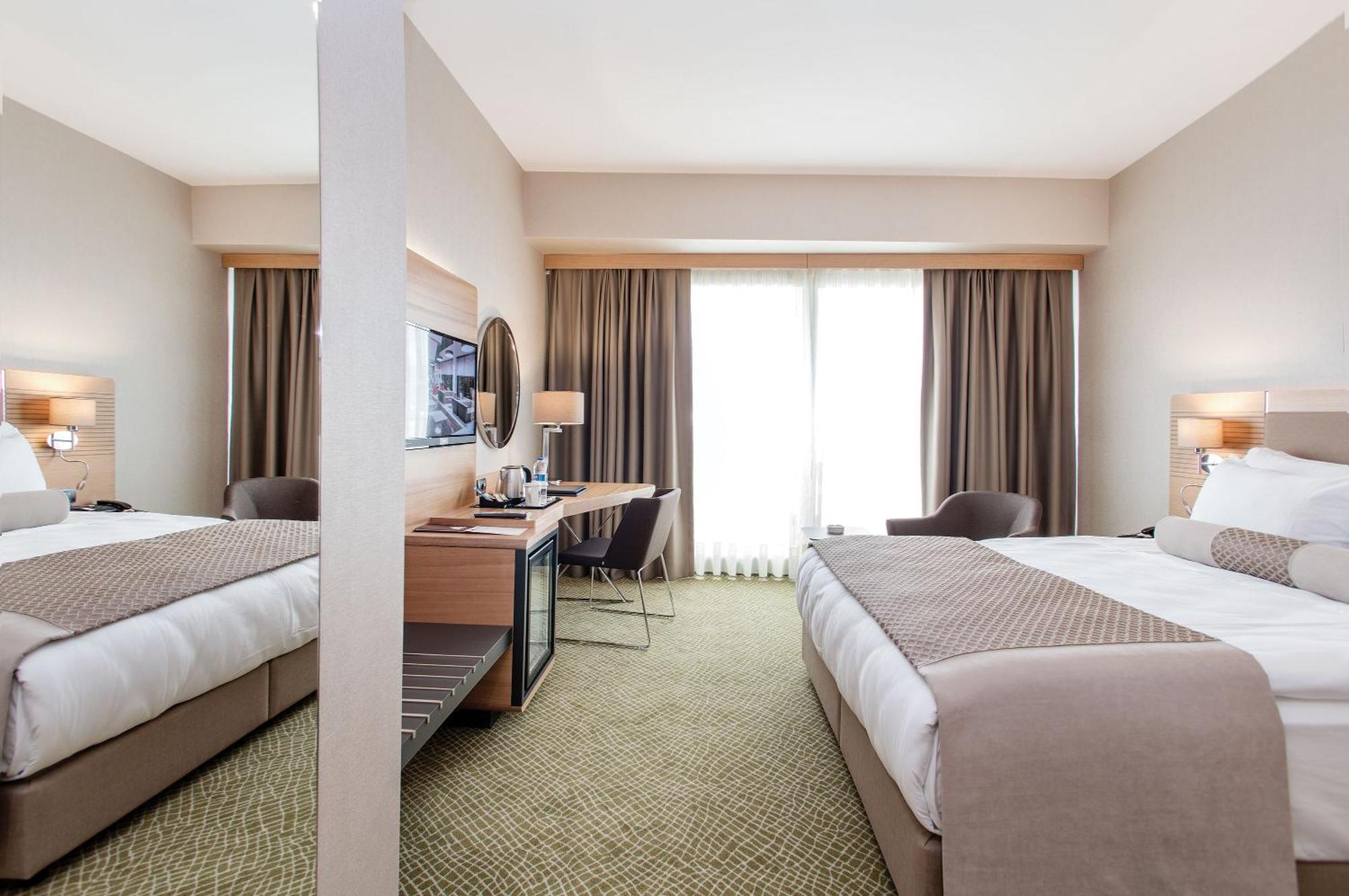 Deluxe Room,1280073649:JPEG
