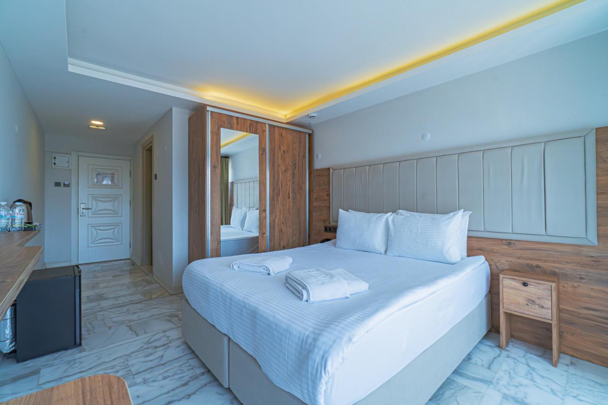 Doppelzimmer mit Gartenblick