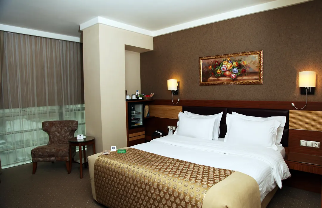 Armis Hotel-1