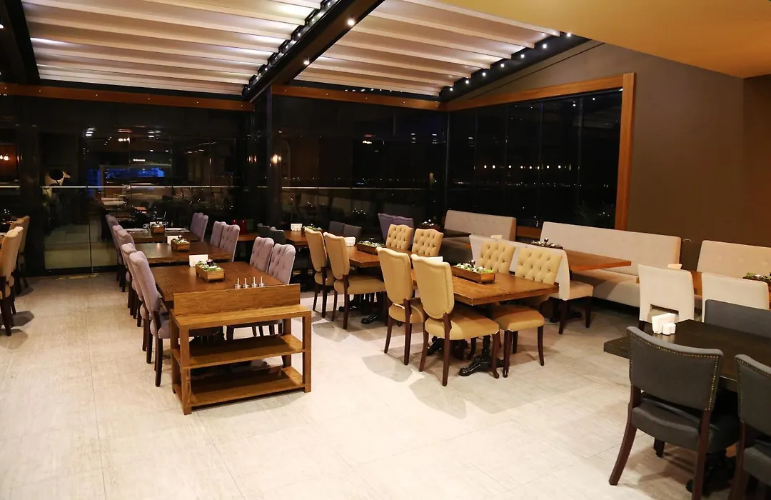 Pasaport Pier Hotel-1