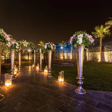 Doubletree By Hilton Izmir Airport-2