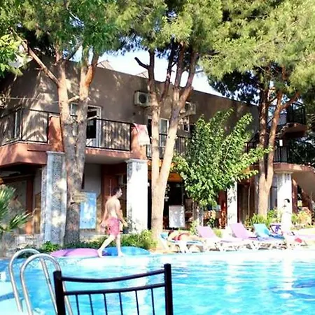 Atillas Getaway Holiday Resort-2